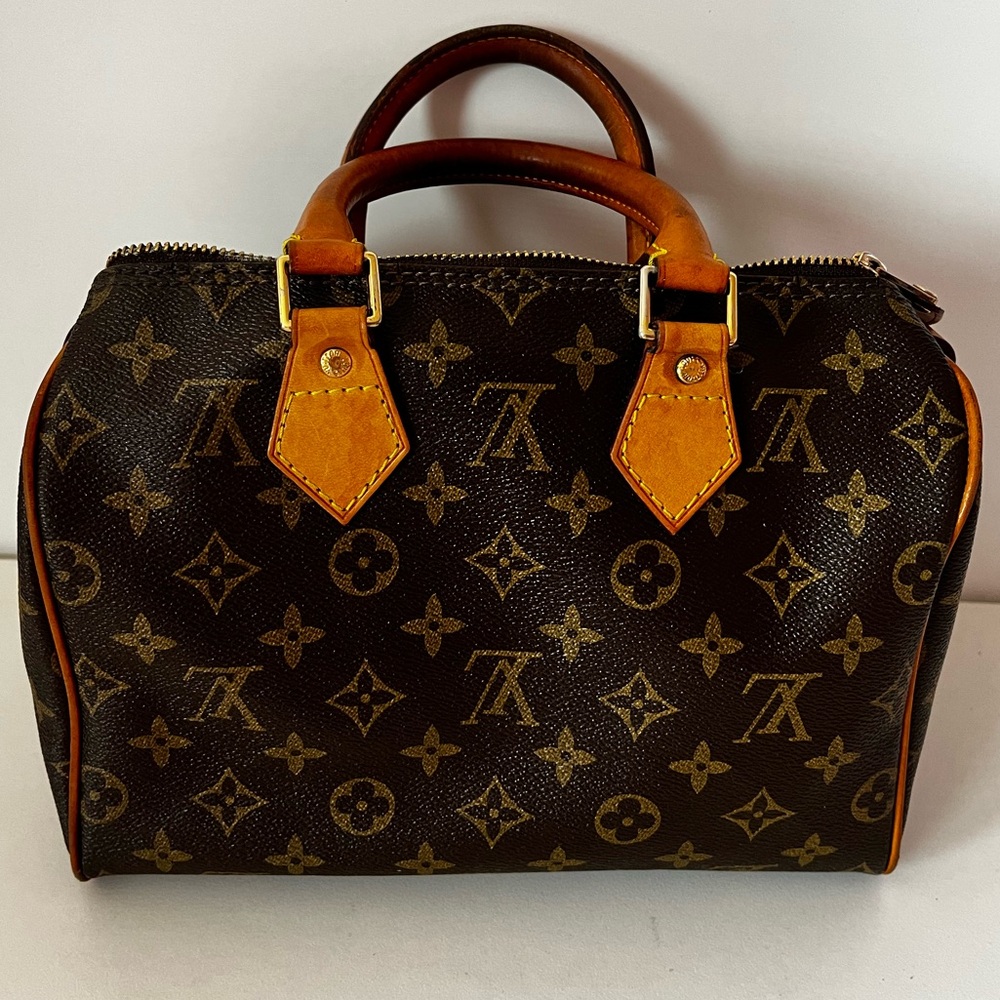 Beautiful Louis Vuitton Monogram Bag